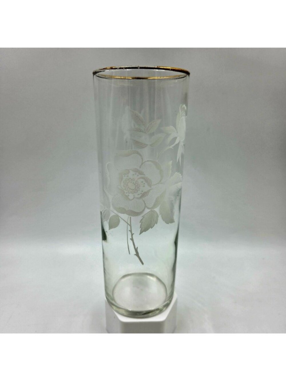 Etched Rose Floral Design with Gold Rim Set of 4 Tall Drink Glass - Picture 2 of 5
